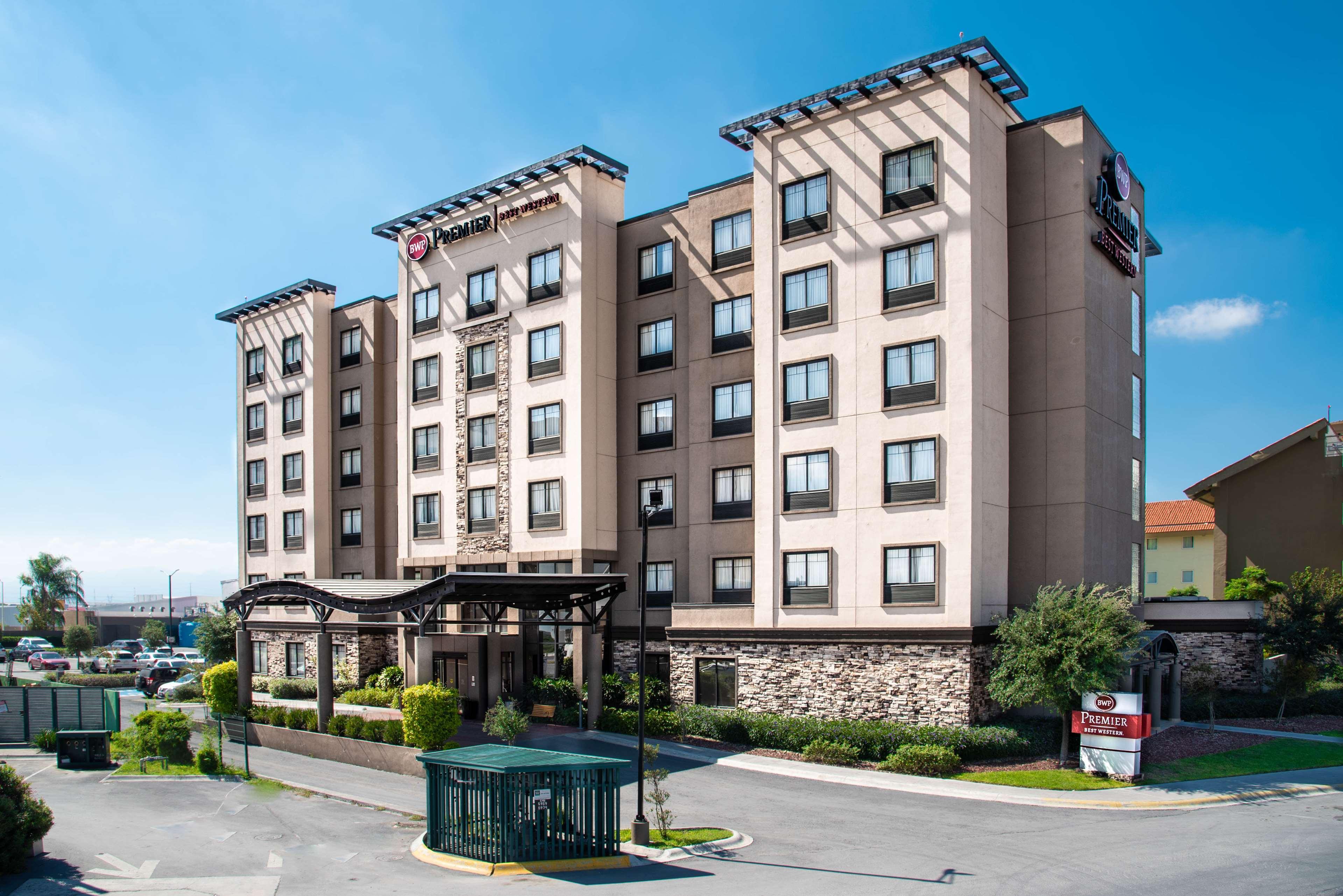Best Western Premier Monterrey Aeropuerto Apodaca Kültér fotó The hotel in 2012